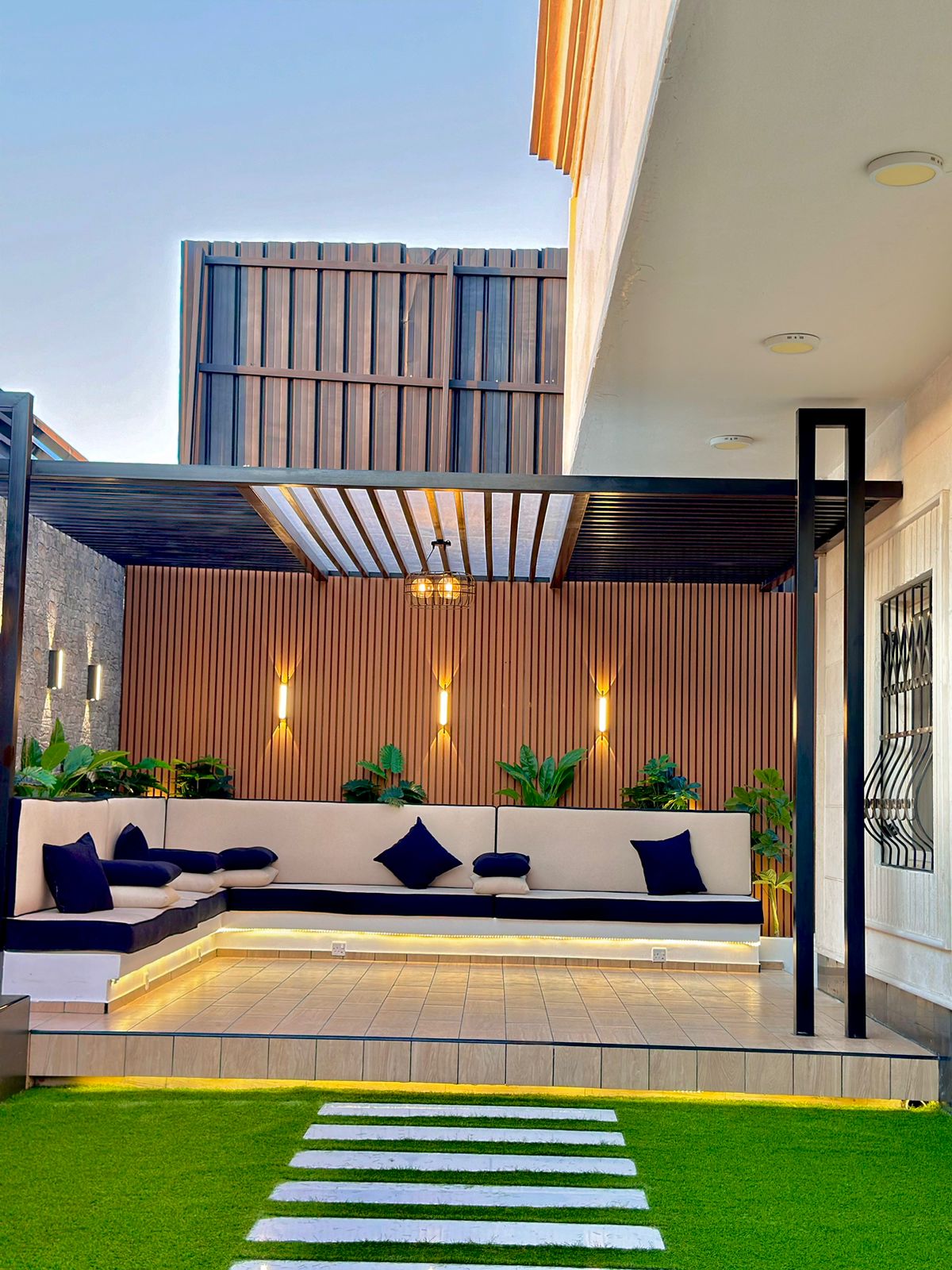 تنسيق حدائق (103)